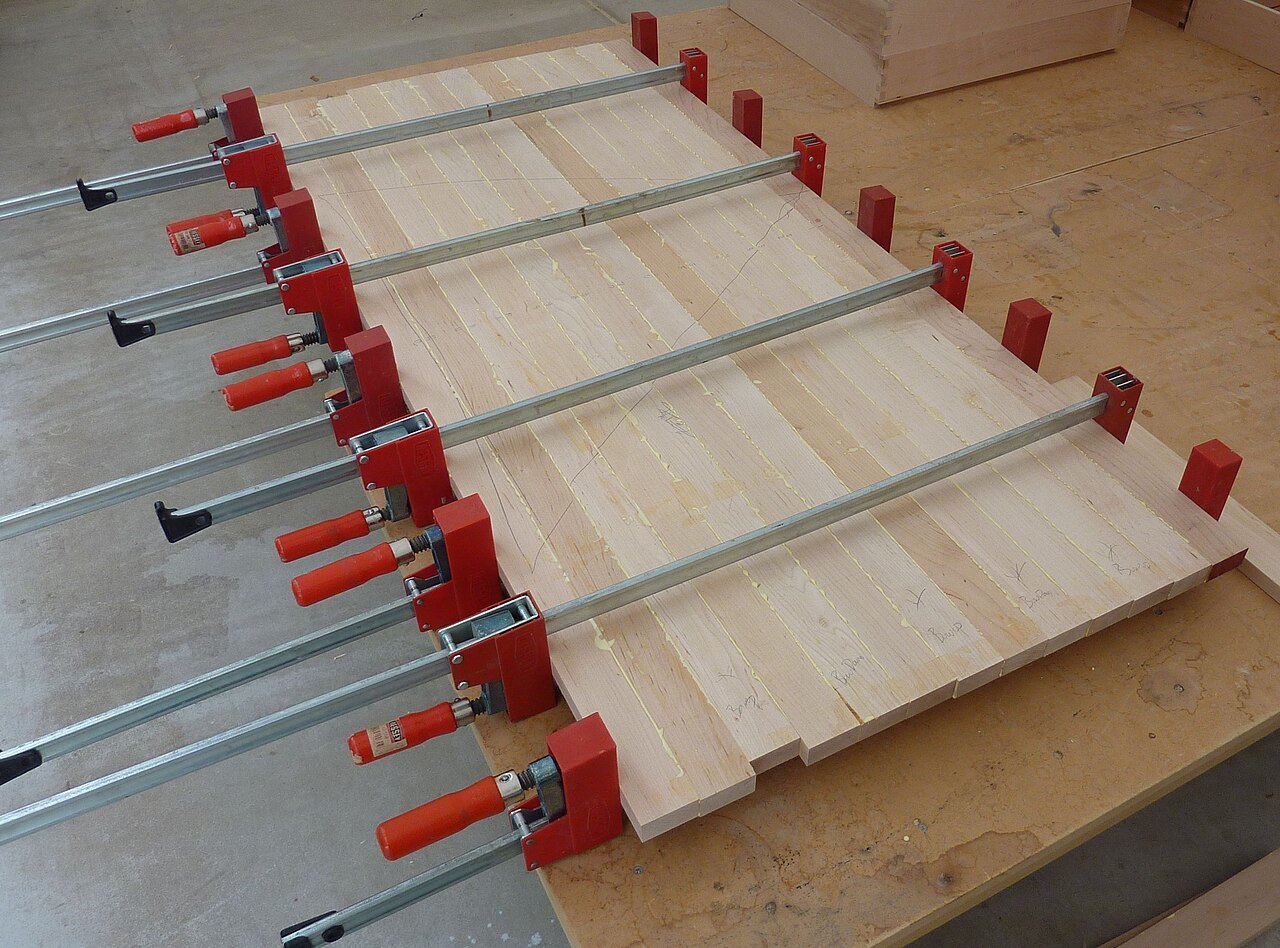 Serre-joint Expert